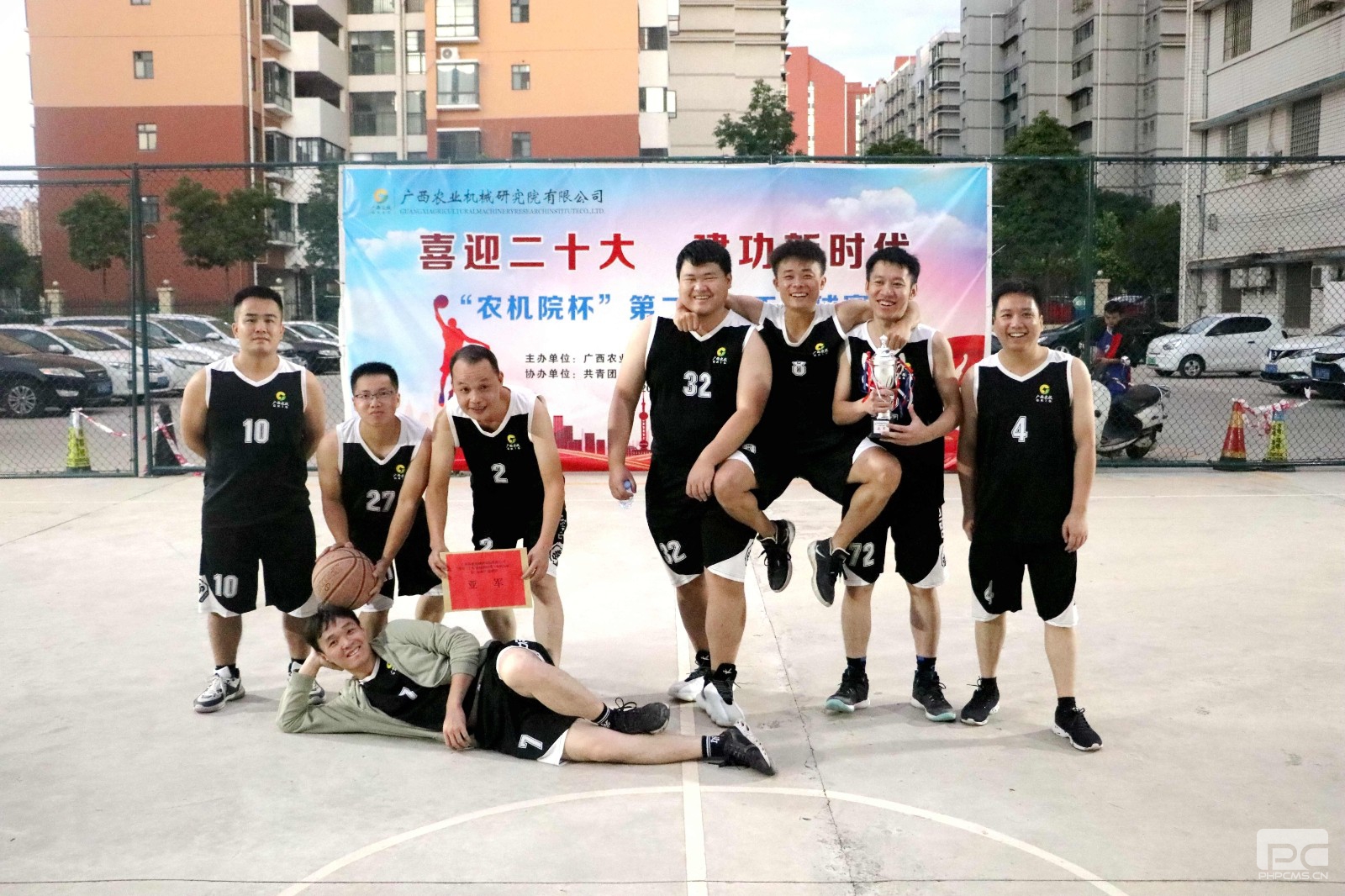 亚军（科宁公司代表队）合影_副本.jpg
